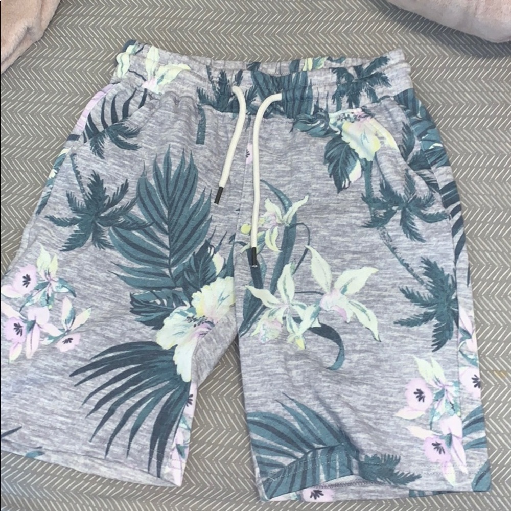 brand new comfy shorts